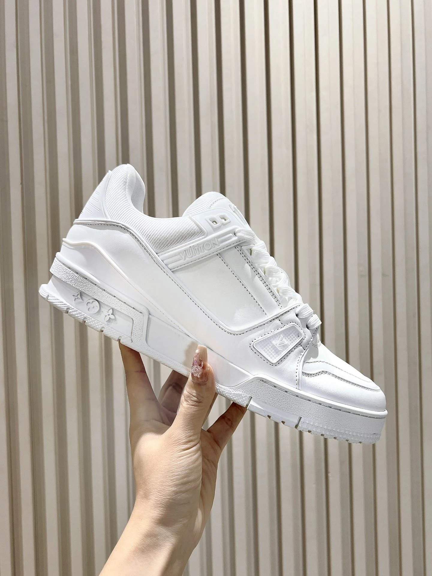Colorful Louis Vuitton Trainer Sneaker 31447