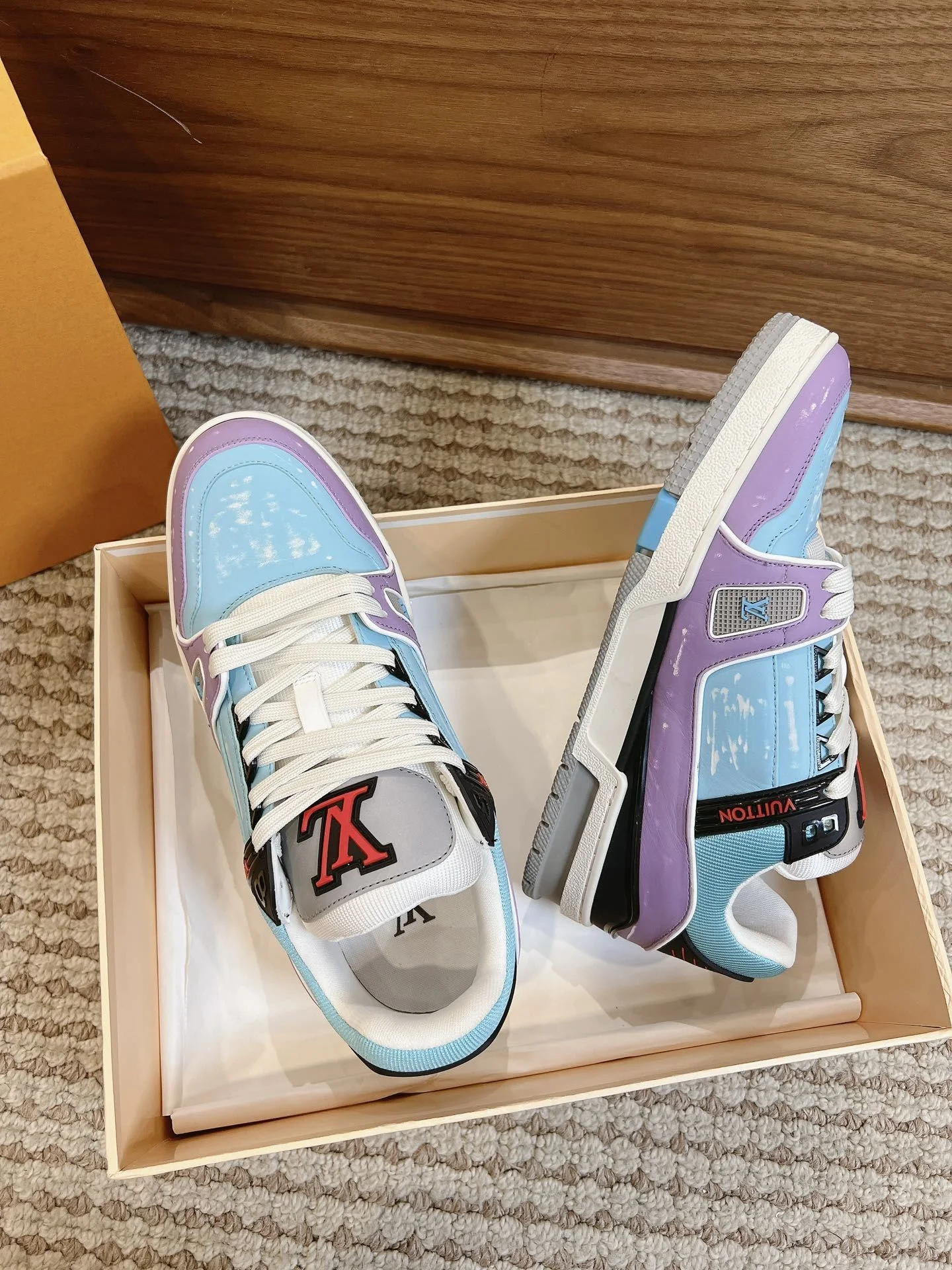 TopPick Louis Vuitton Trainer Sneaker 31443