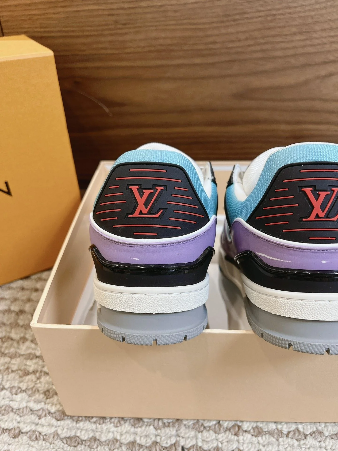 TopPick Louis Vuitton Trainer Sneaker 31443