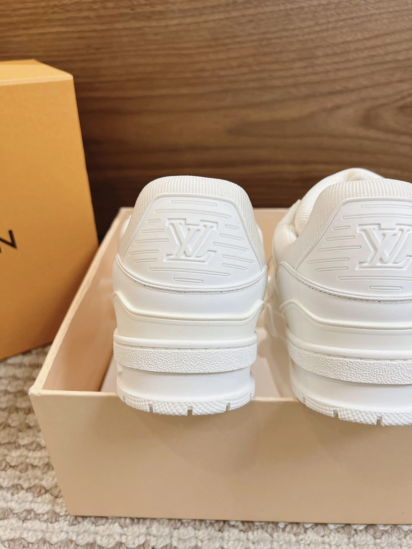 Louis Vuitton Trainer Sneaker Bold 31438