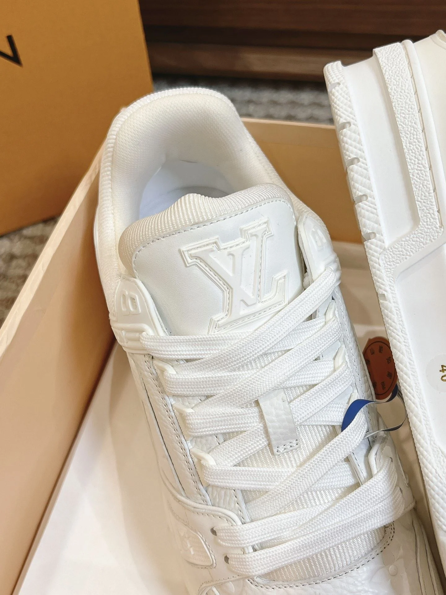 Louis Vuitton Trainer Sneaker Bold 31438