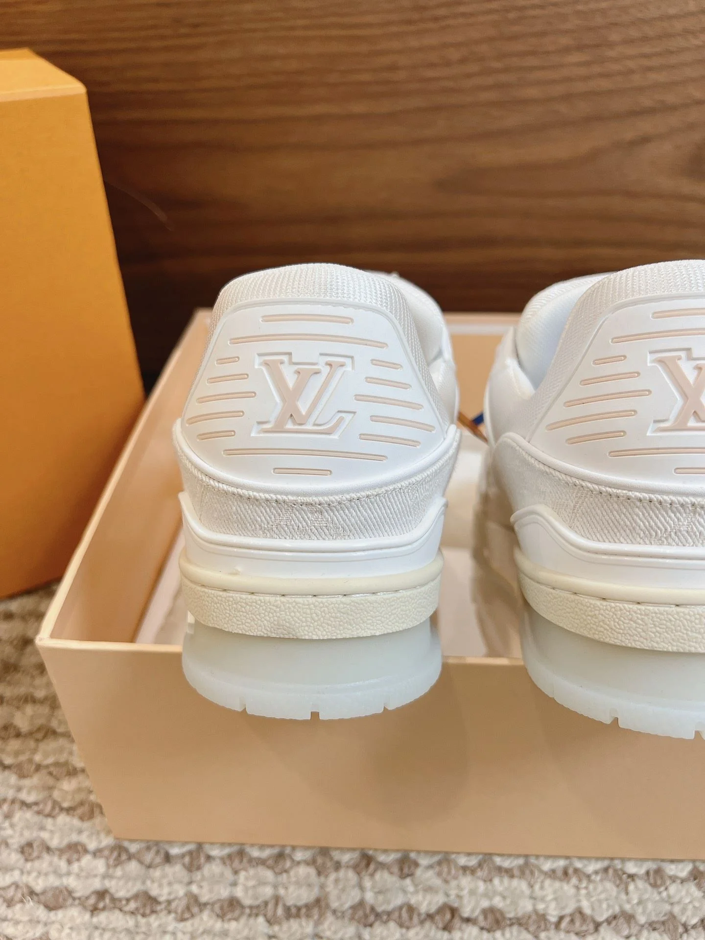 Louis Vuitton Trainer Sneaker Effortless 31436