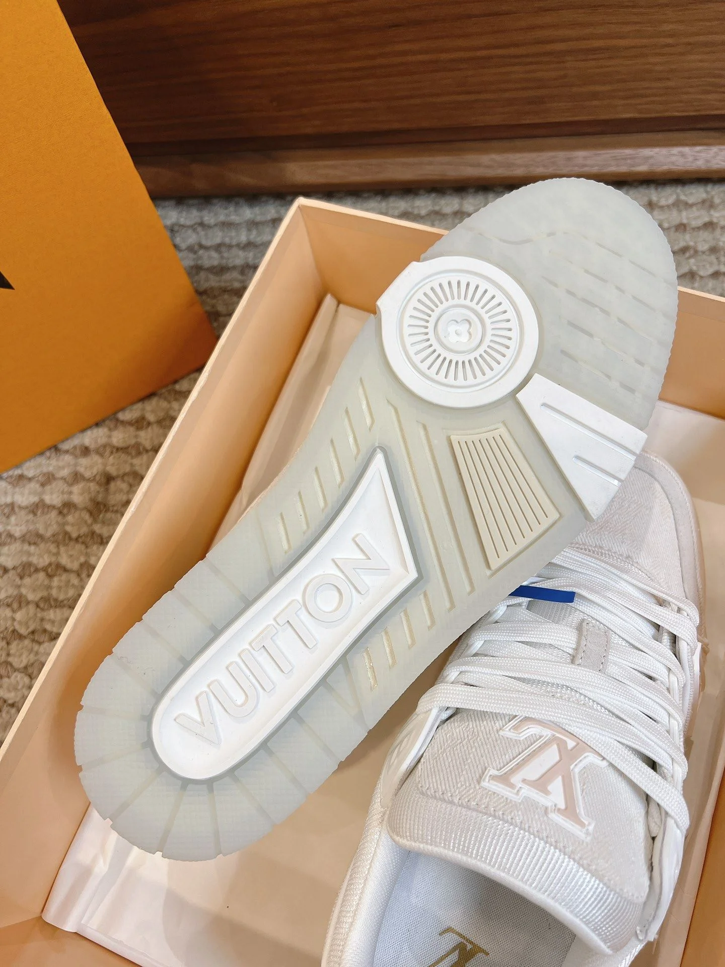Louis Vuitton Trainer Sneaker Effortless 31436