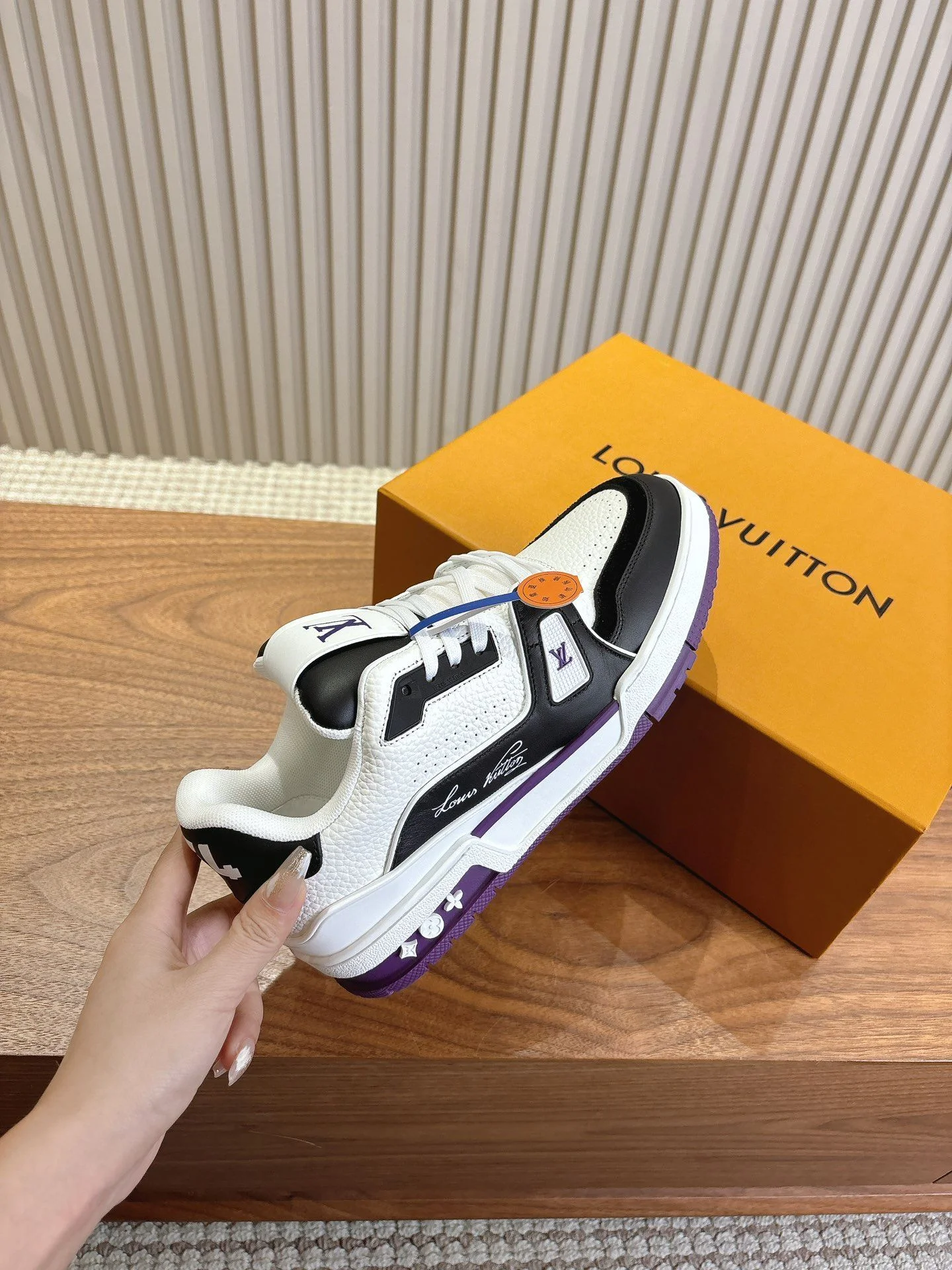 Louis Vuitton Trainer Sneaker Bold 31420