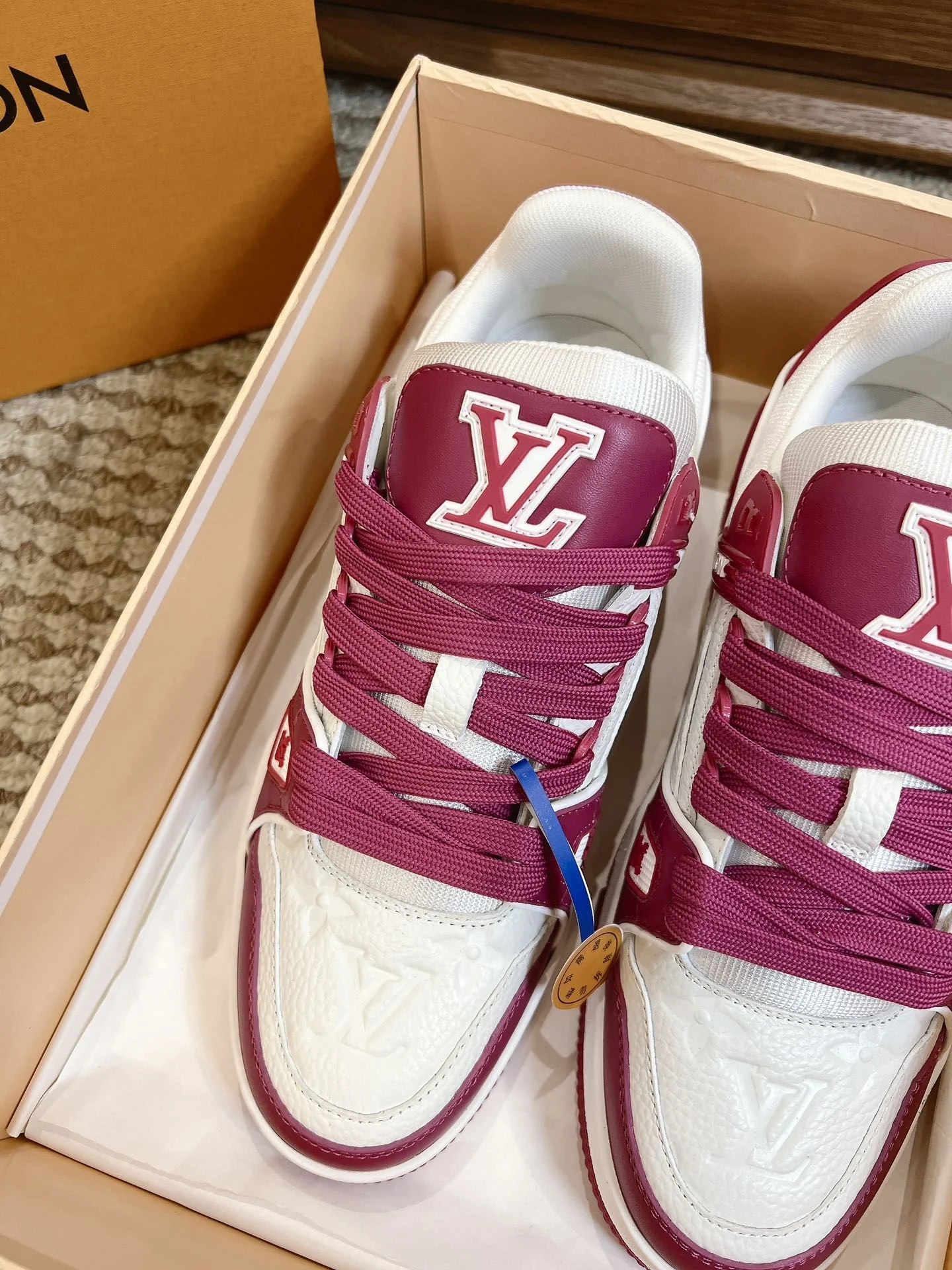 Louis Vuitton Trainer Sneaker Comfortable 31424