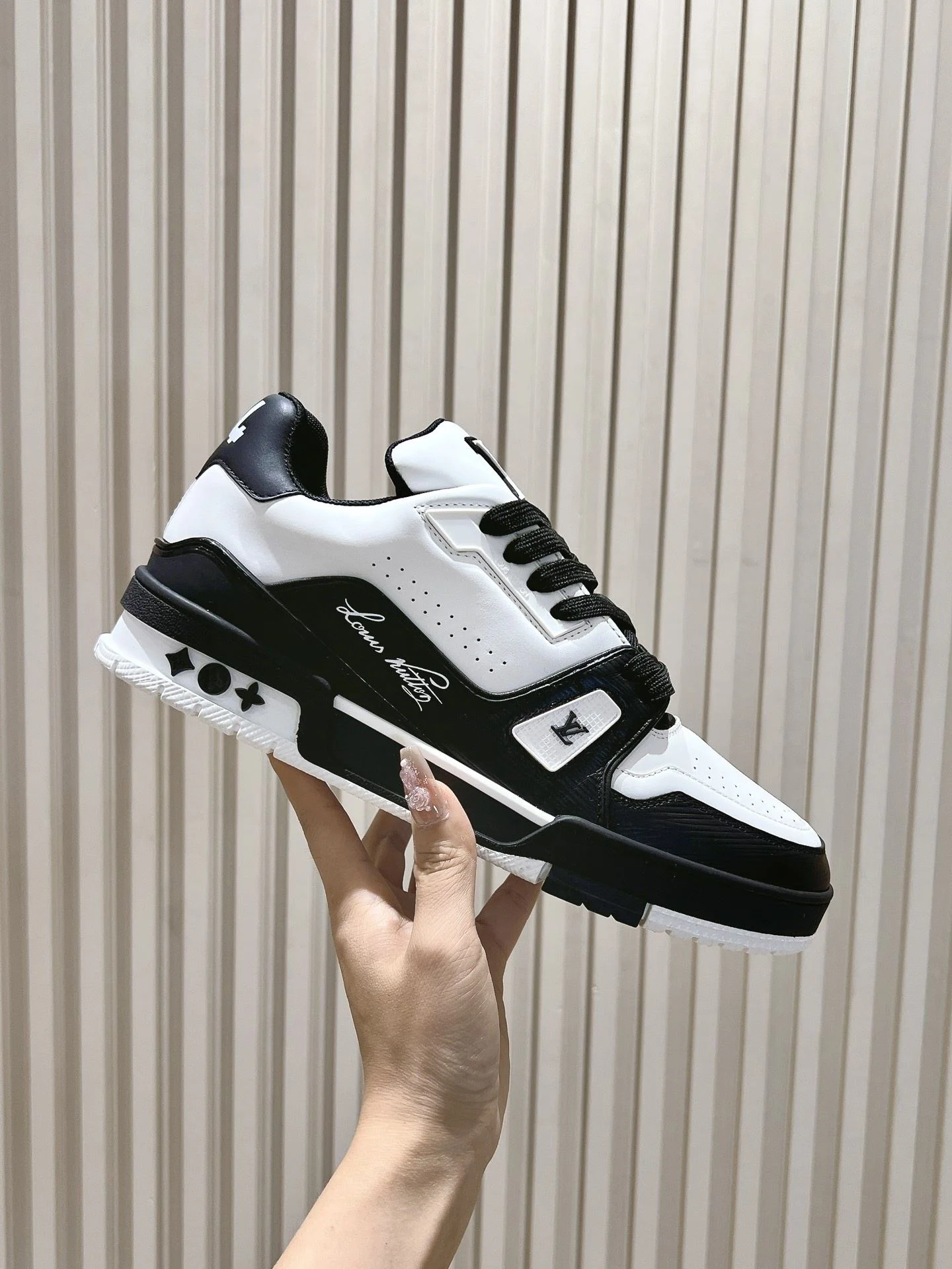 QuickDry Louis Vuitton Trainer Sneaker 31414