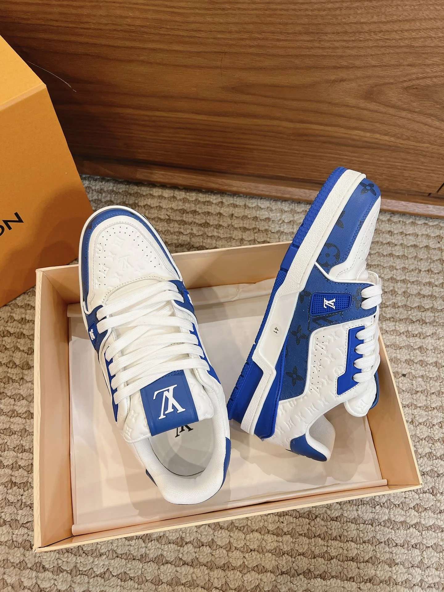 Louis Vuitton Trainer Sneaker WeatherProof 31425