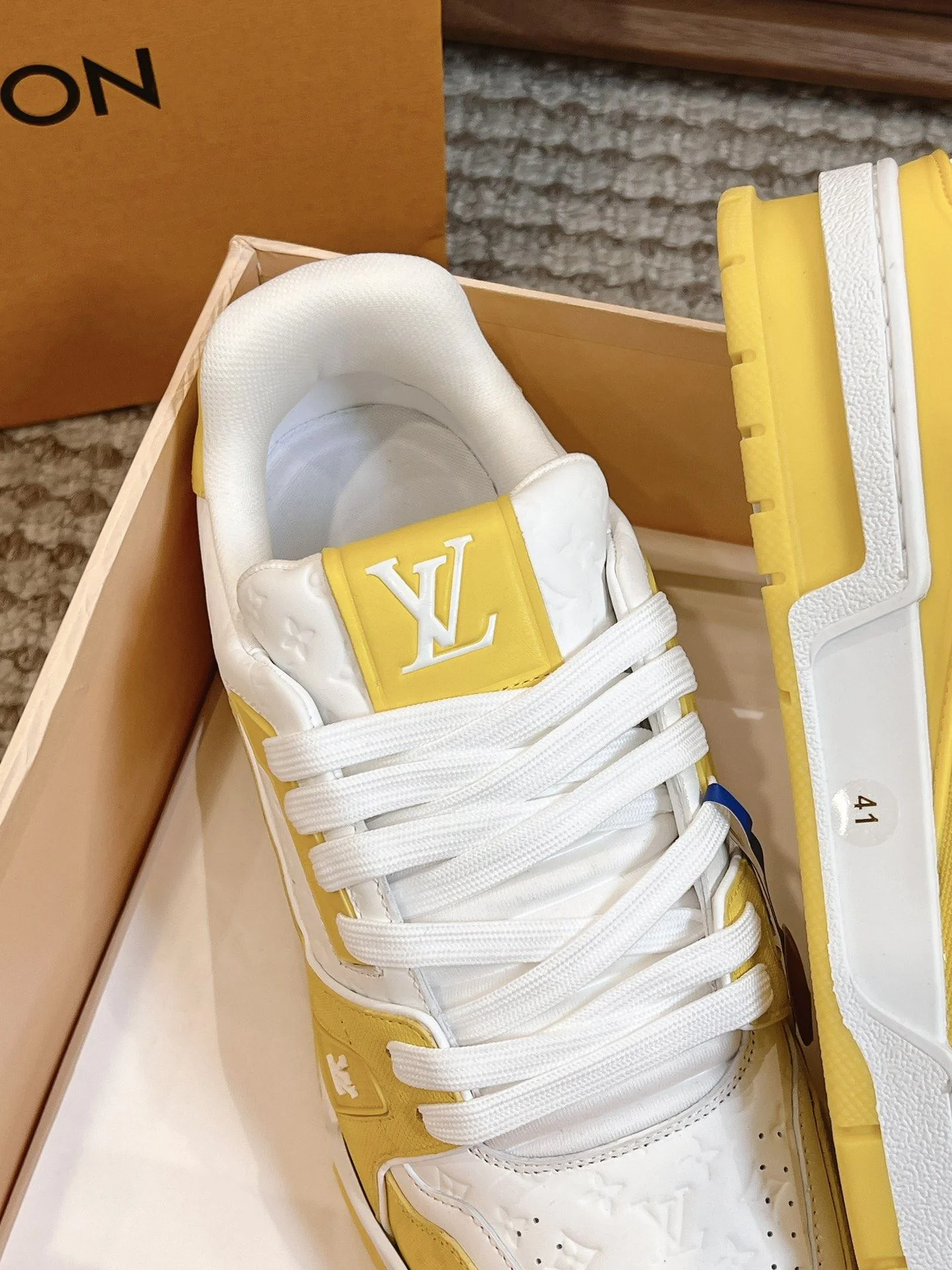 Louis Vuitton Trainer Sneaker ZipUp 31432