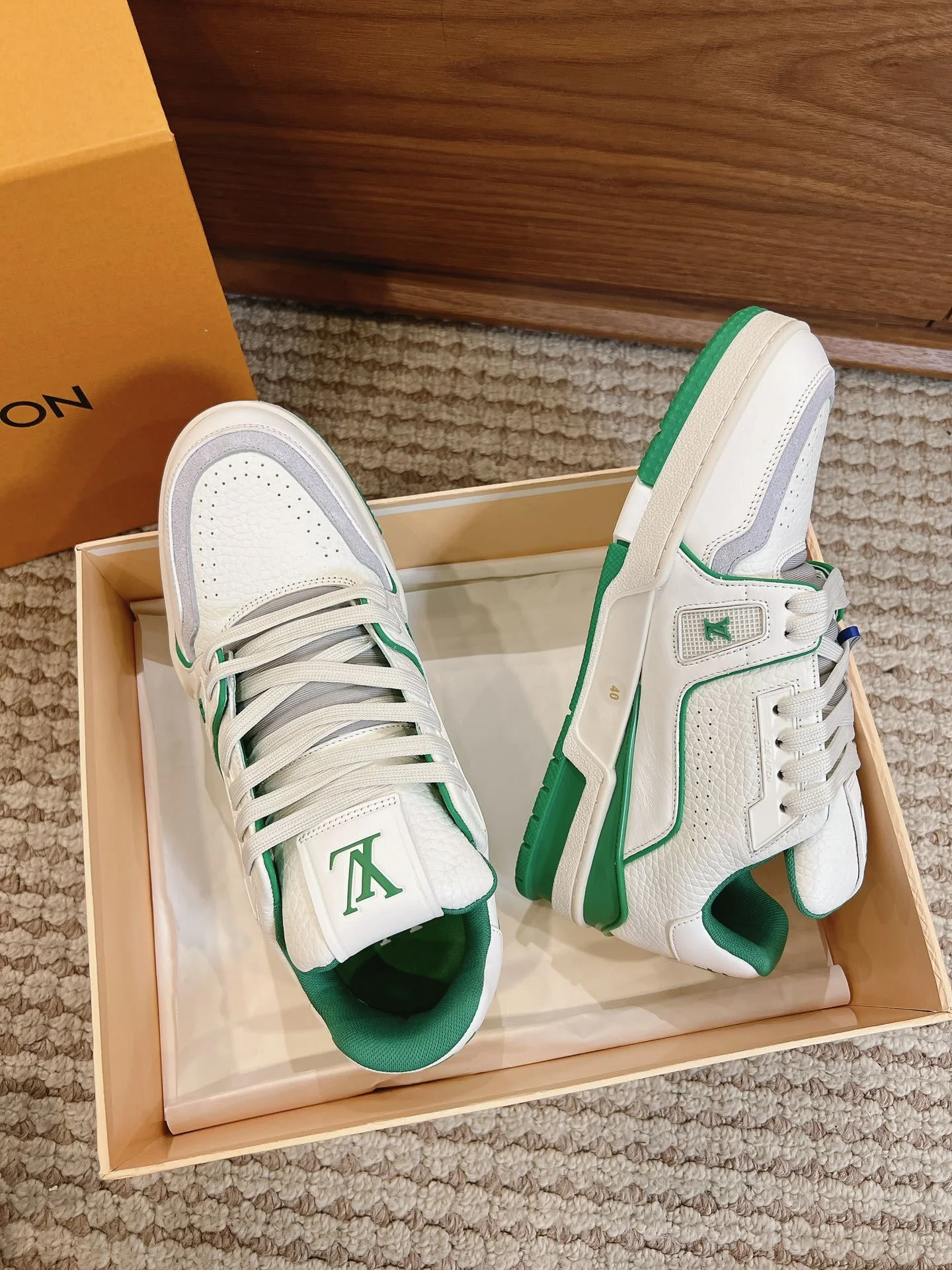 Louis Vuitton Trainer Sneaker Reliable 31434