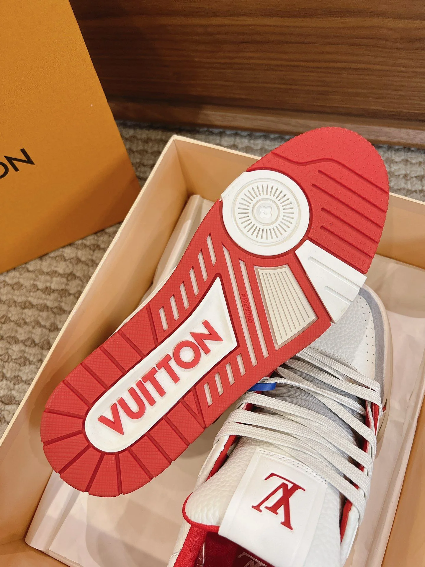 Seasonal Louis Vuitton Trainer Sneaker 31429