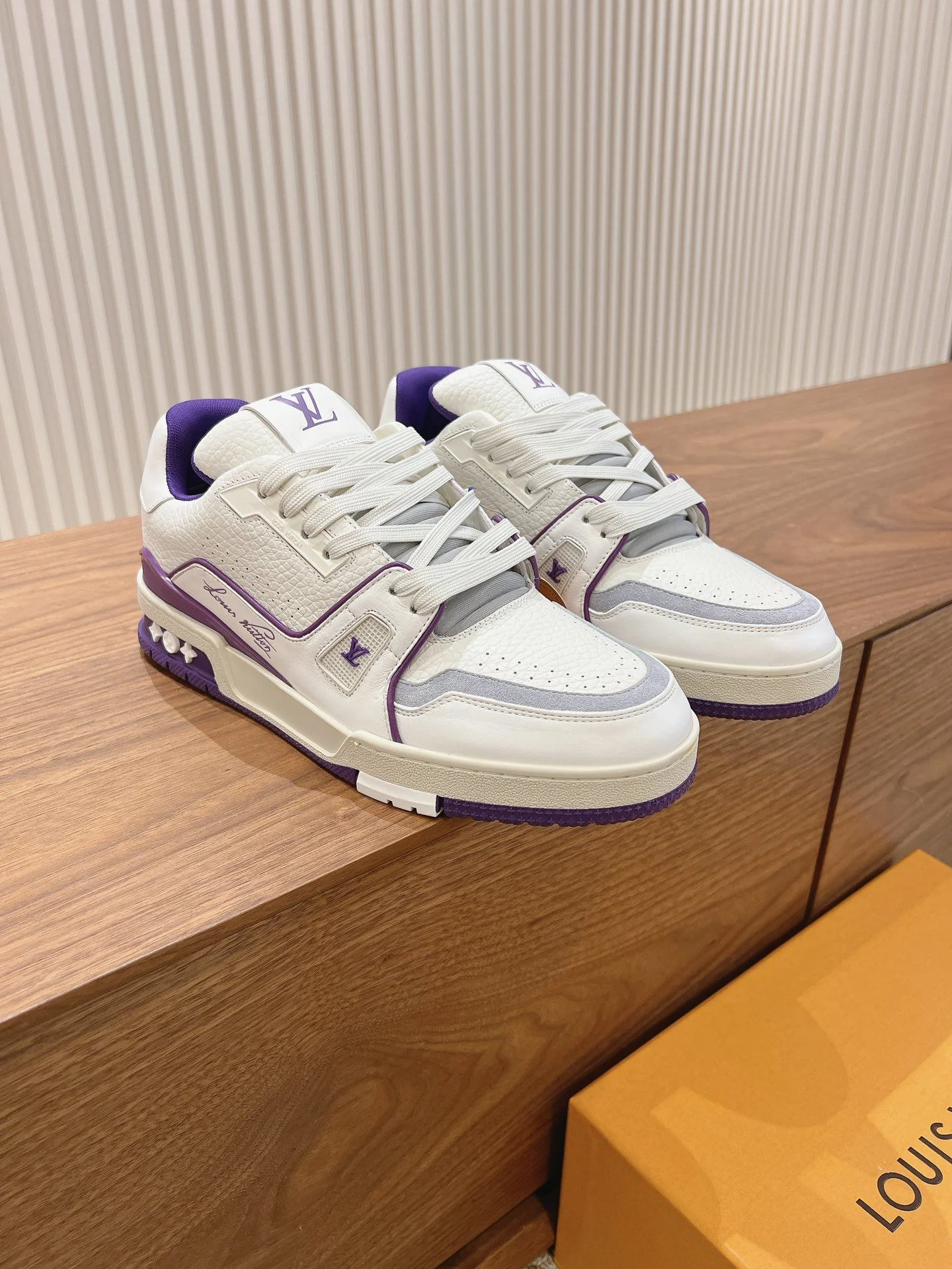 Louis Vuitton Trainer Sneaker SmartChoice 31413