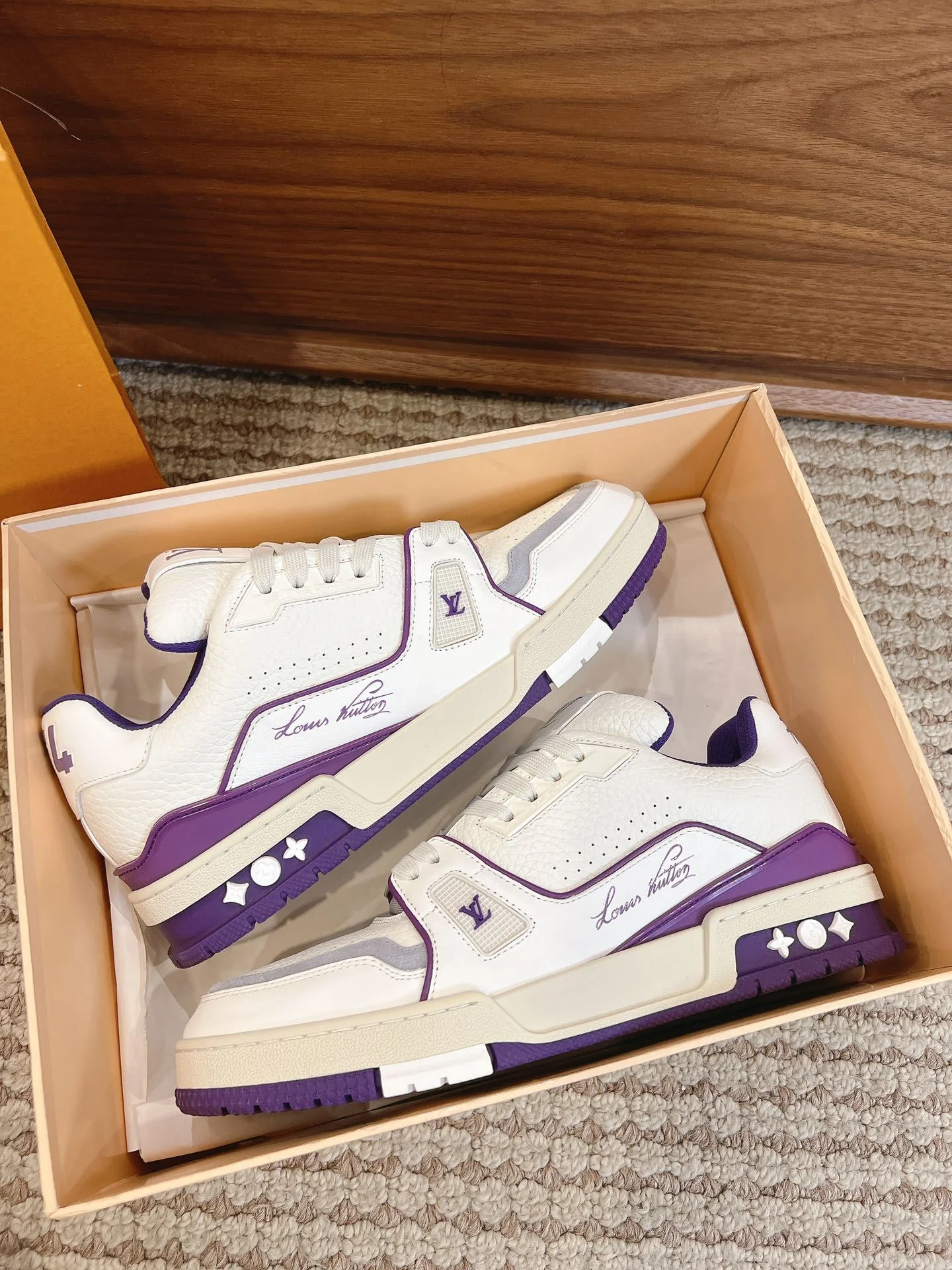 Louis Vuitton Trainer Sneaker SmartChoice 31413