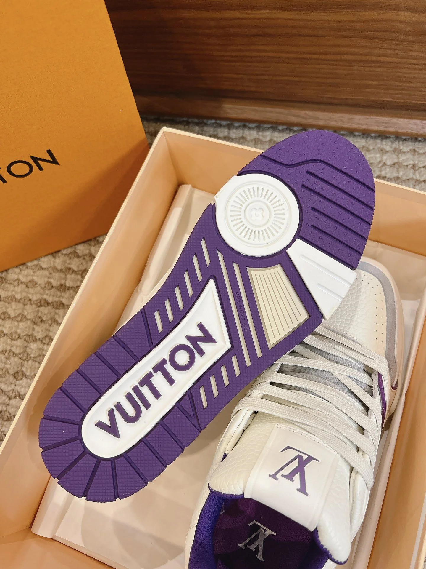 Louis Vuitton Trainer Sneaker SmartChoice 31413
