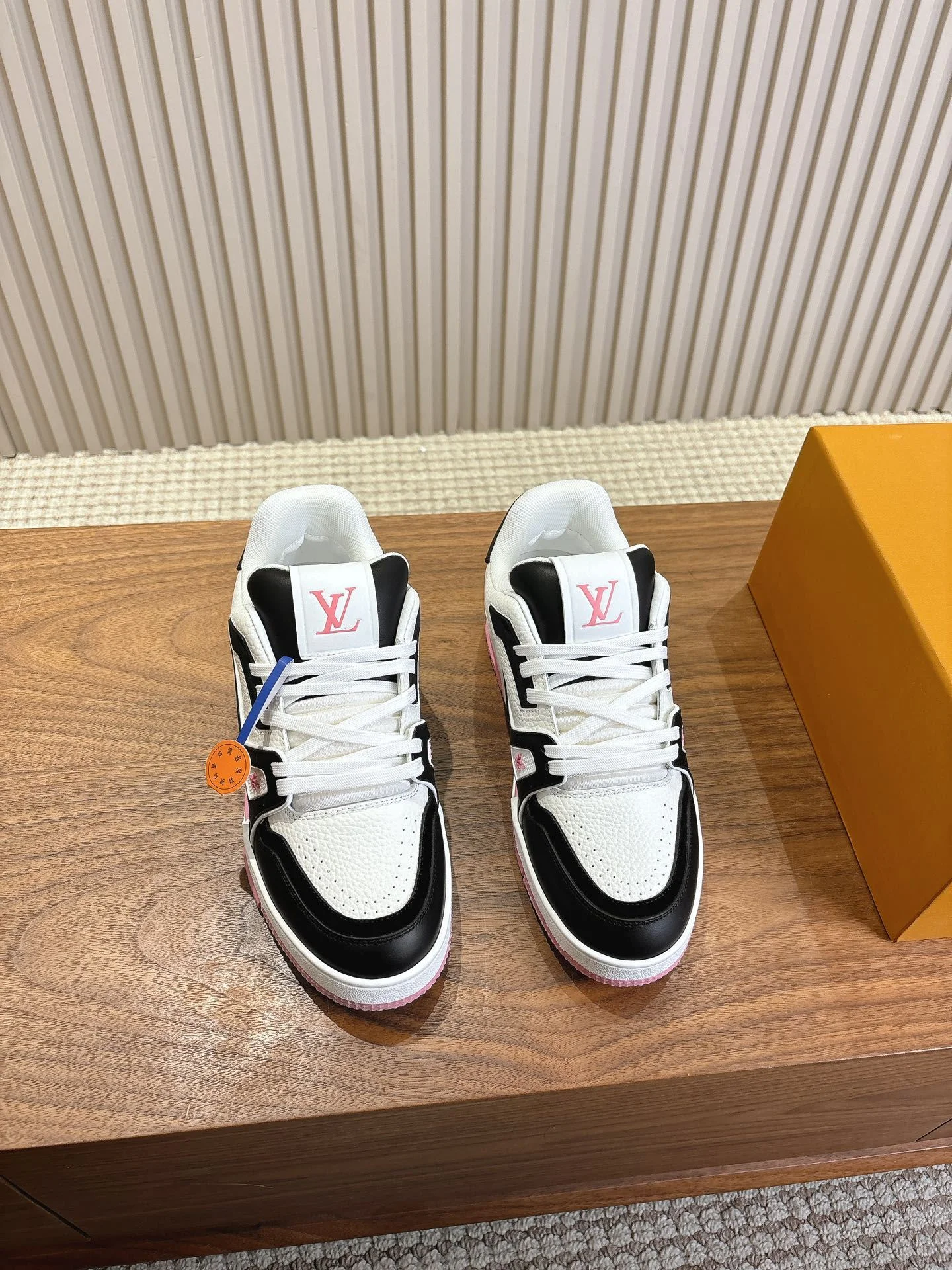 Sporty Louis Vuitton Trainer Sneaker 31426