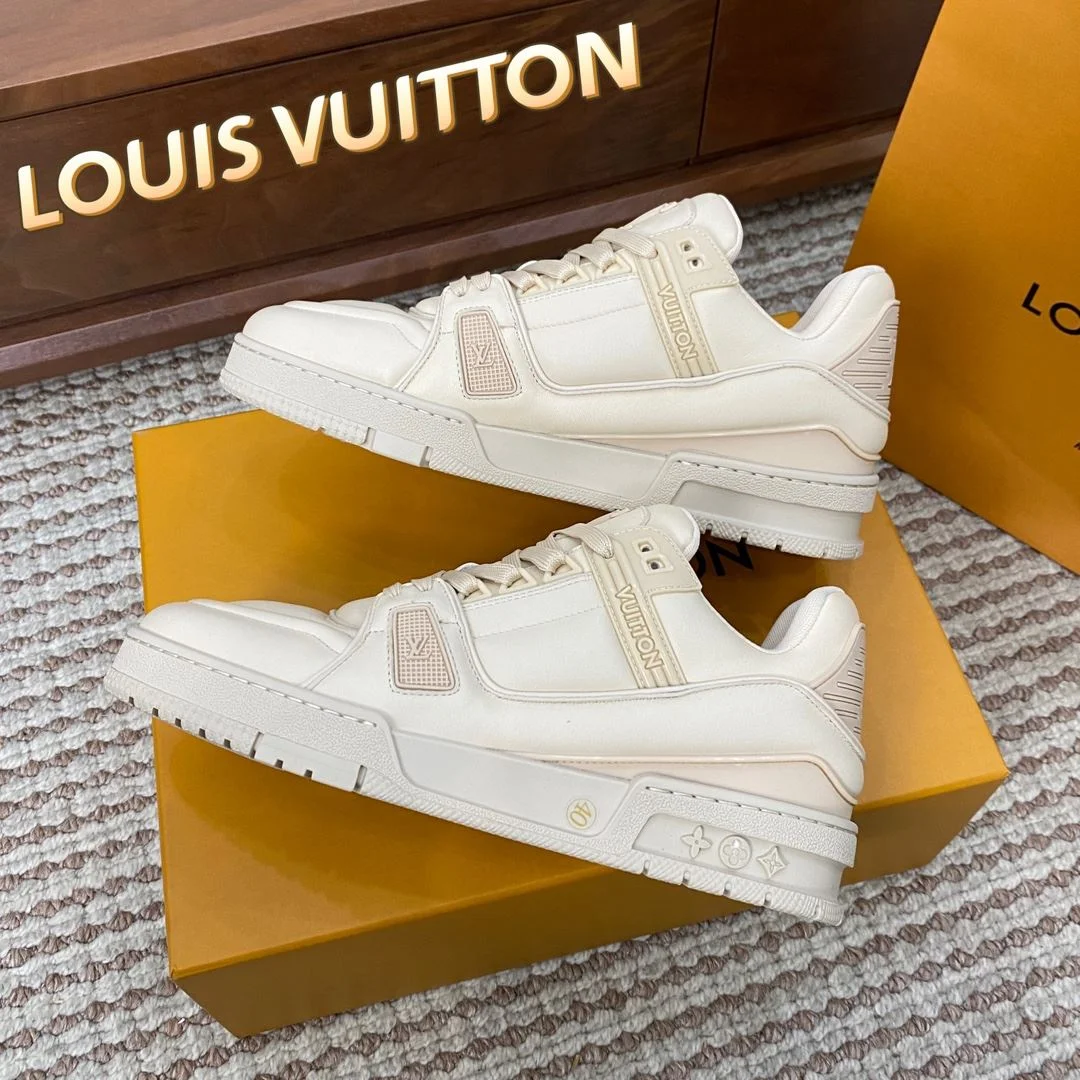 Louis Vuitton Trainer Sneaker BestValue 31407