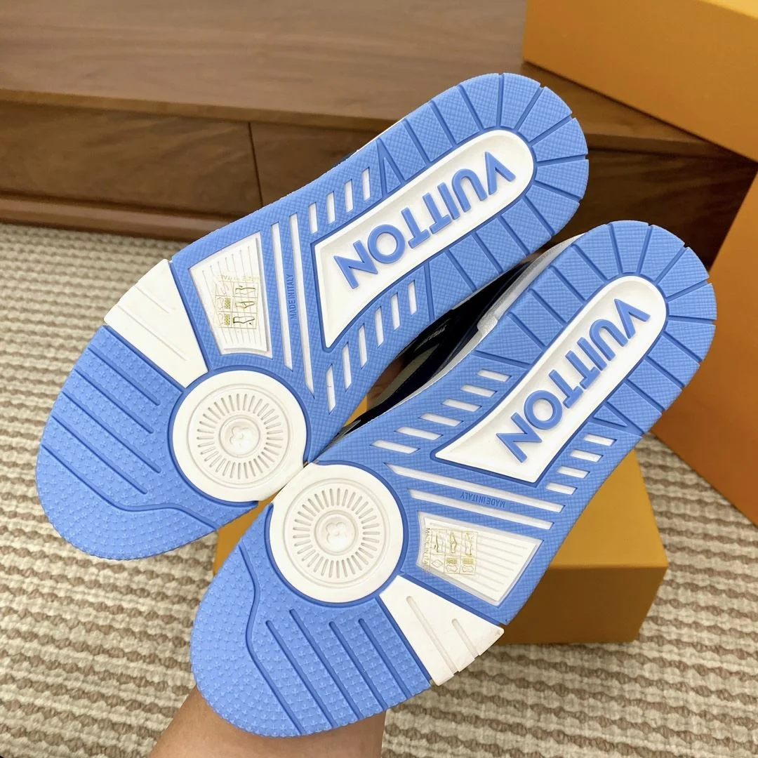 ZipUp Louis Vuitton Trainer Sneaker 31405