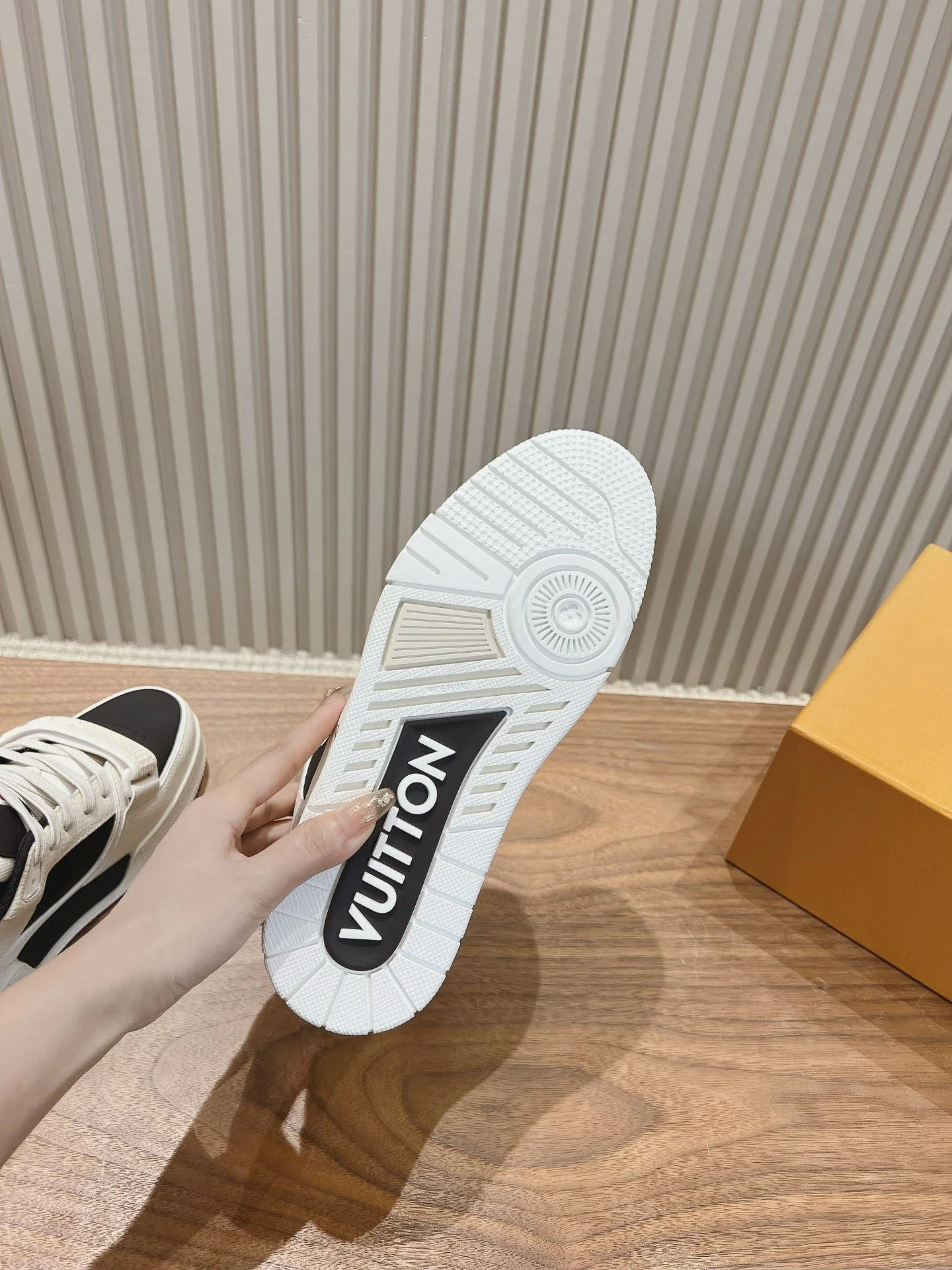 Louis Vuitton Trainer Sneaker Affordable 31396