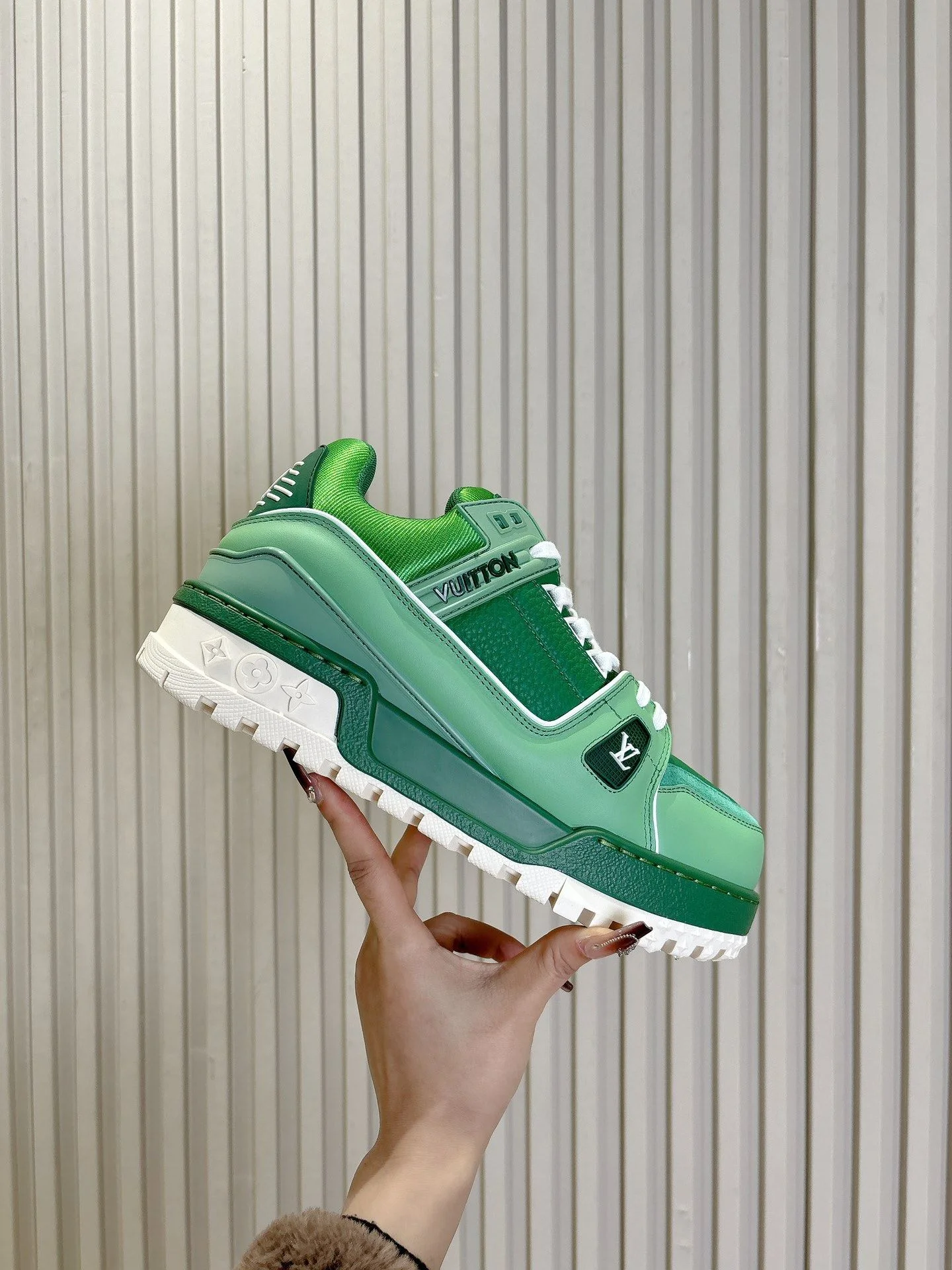 ZipUp Louis Vuitton Trainer Sneaker 31395