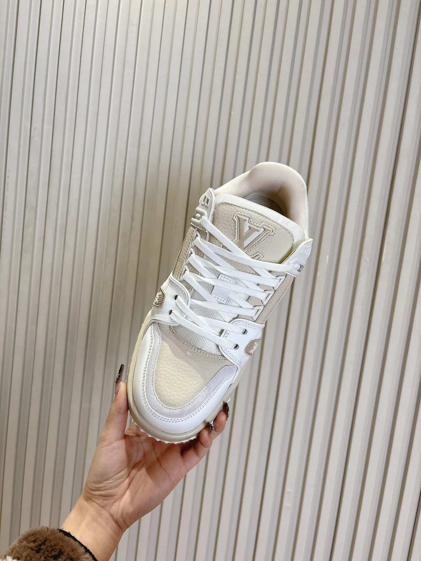 ZipUp Louis Vuitton Trainer Sneaker 31387