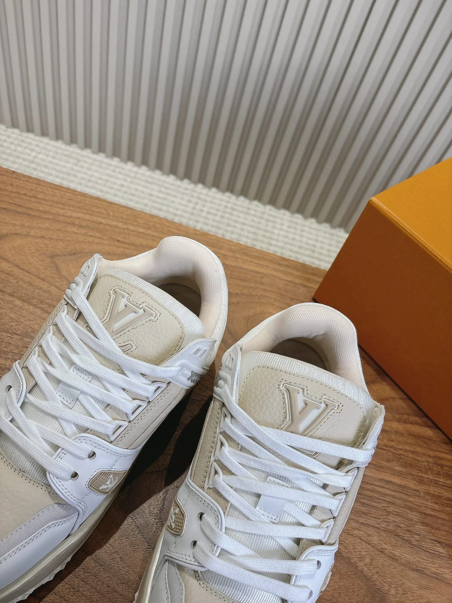 ZipUp Louis Vuitton Trainer Sneaker 31387