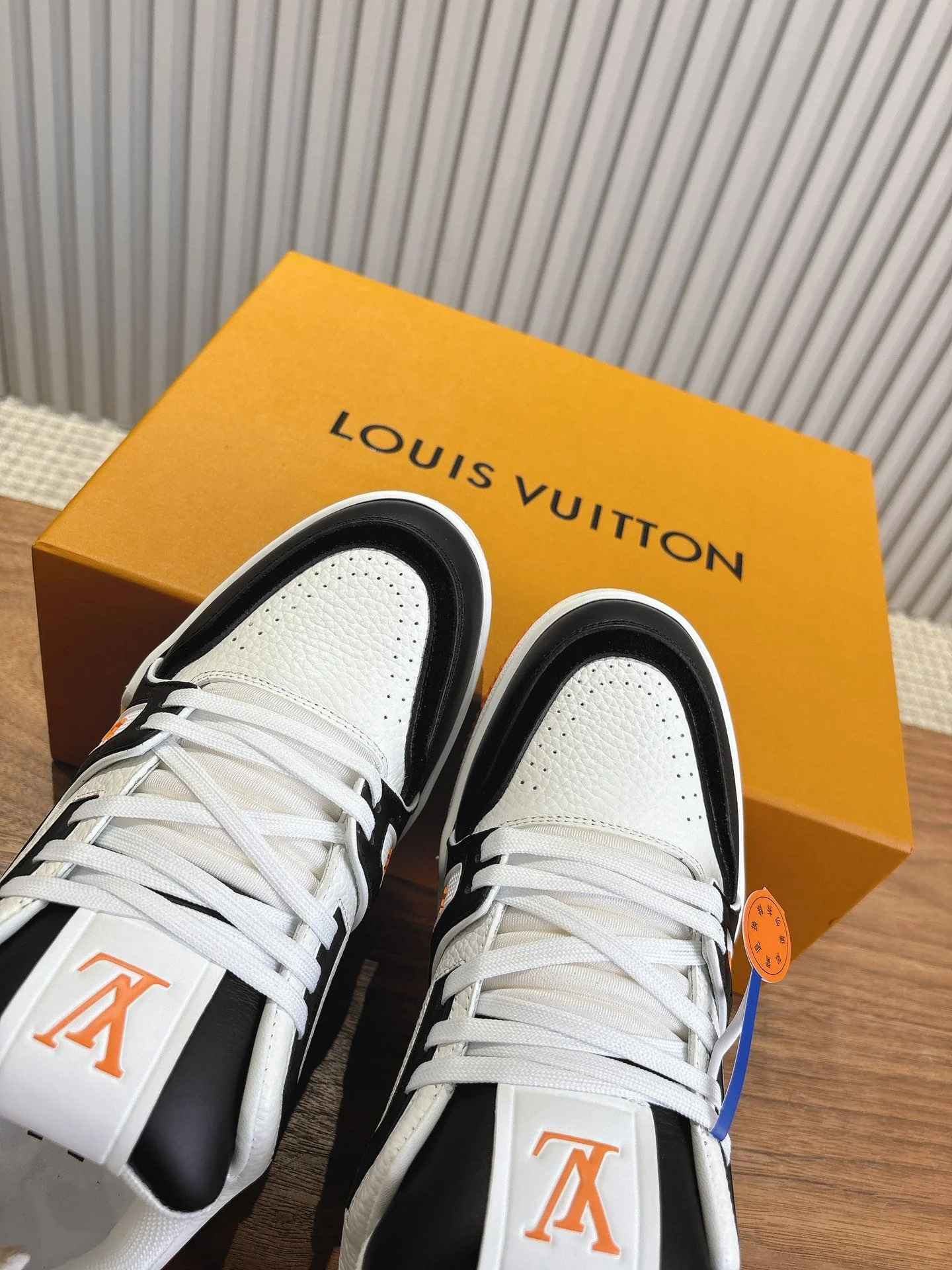 Louis Vuitton Trainer Sneaker SoftTouch 31384