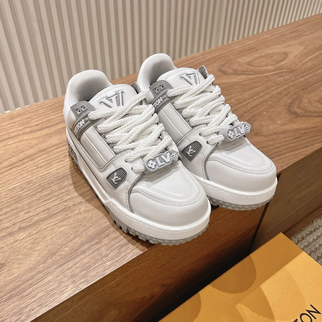 TechFriendly Louis Vuitton Trainer Sneaker 31392