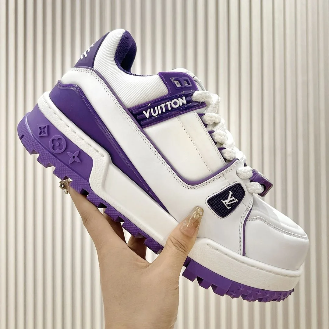 Youthful Louis Vuitton Trainer Sneaker 31381