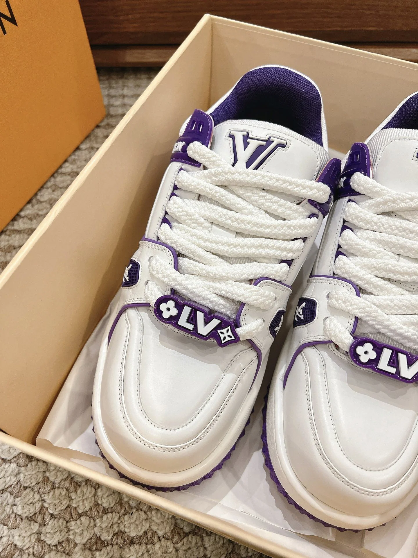 Youthful Louis Vuitton Trainer Sneaker 31381