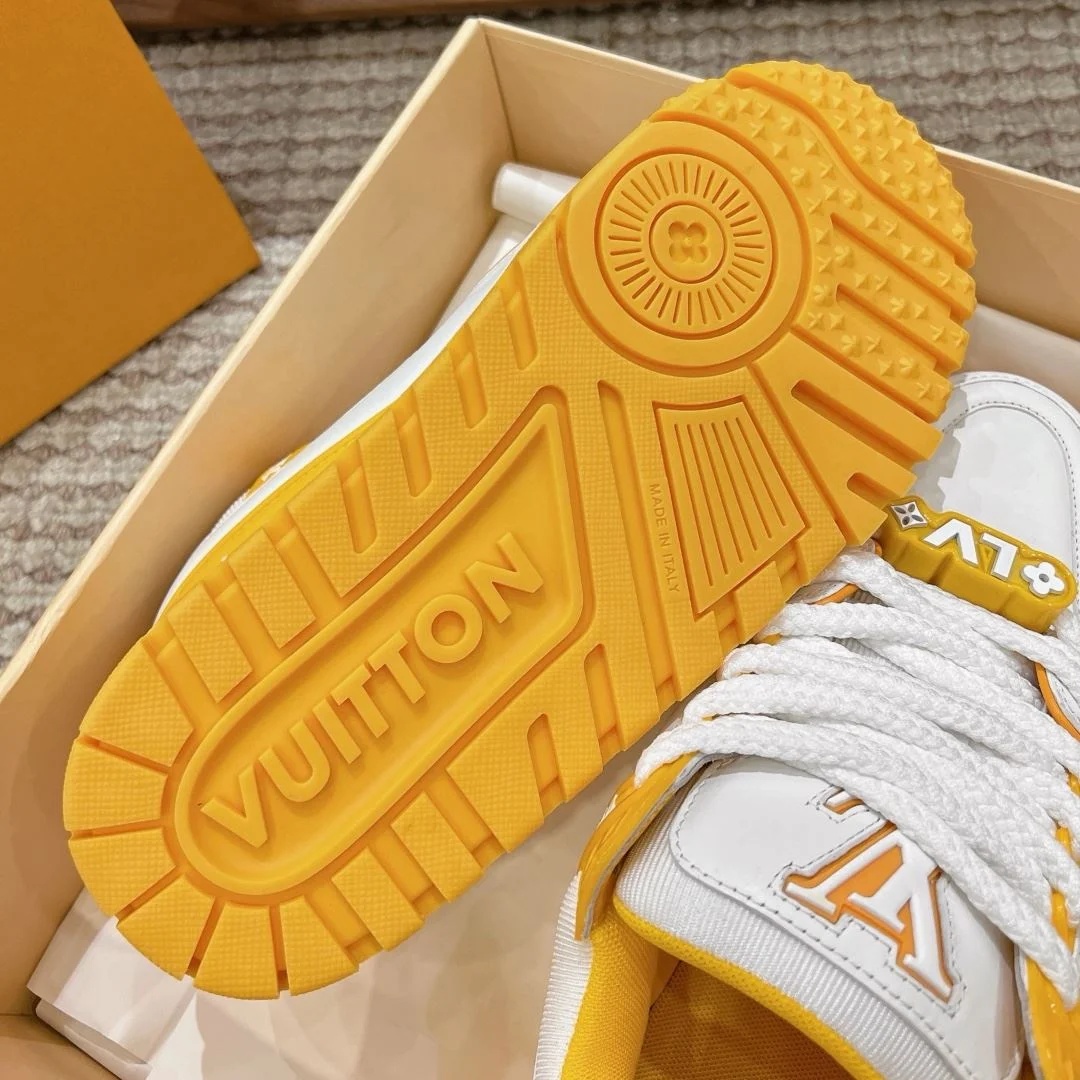Louis Vuitton Trainer Sneaker Flexible 31385