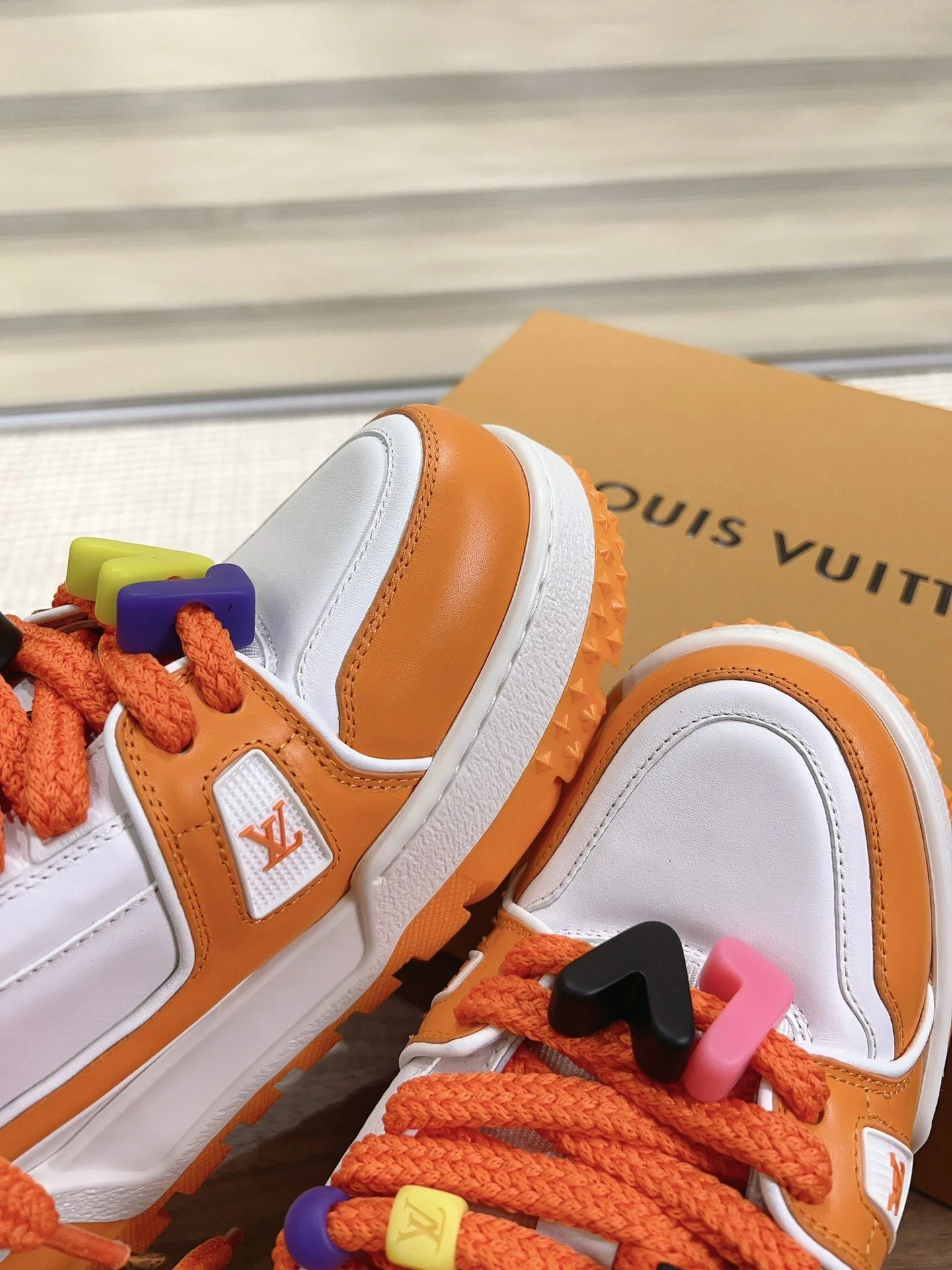 Fashionable Louis Vuitton Trainer Sneaker 31368