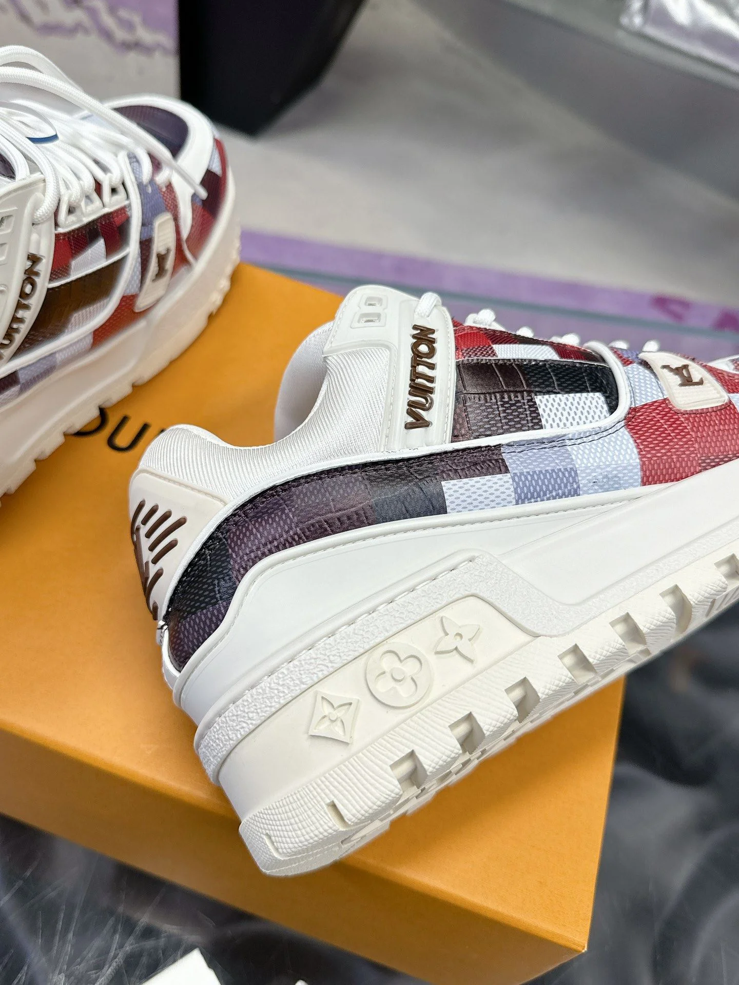 Affordable Louis Vuitton Trainer Sneaker 31369