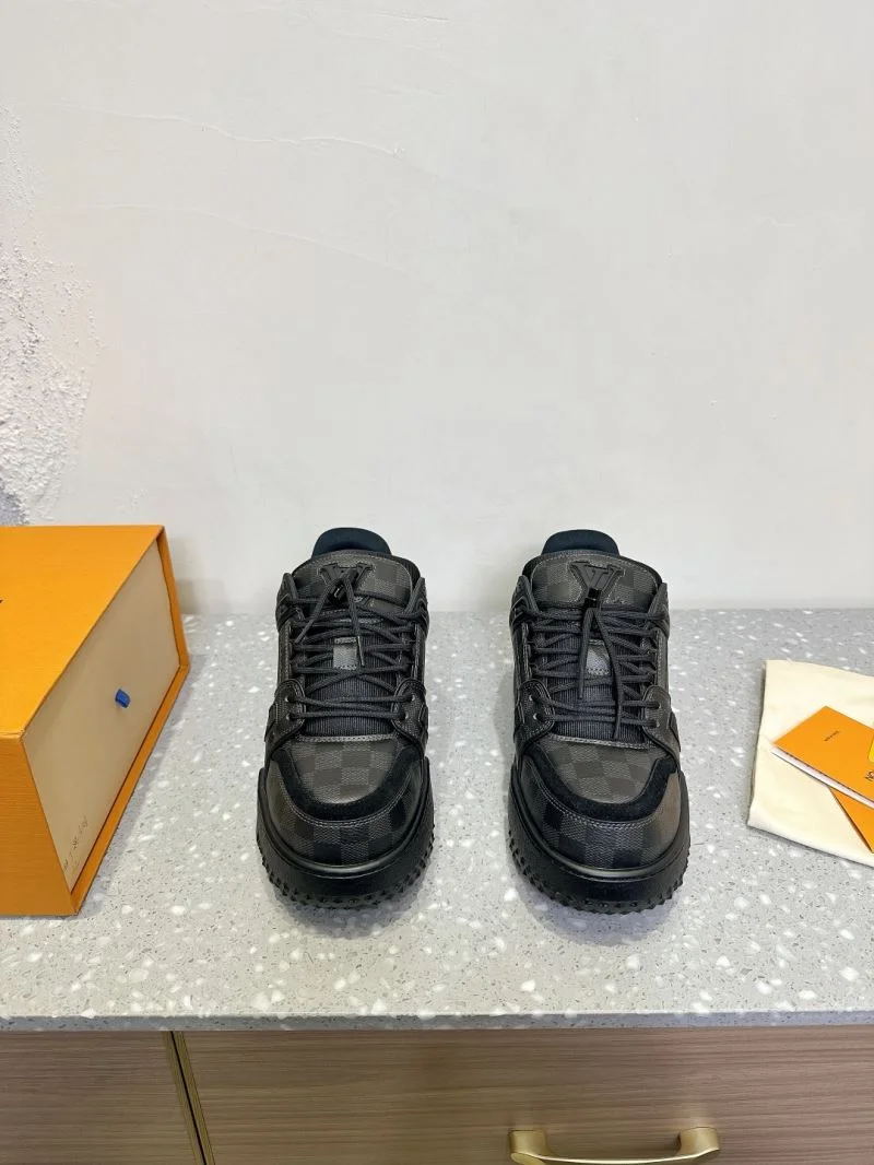 Packable Louis Vuitton Trainer Sneaker 31390