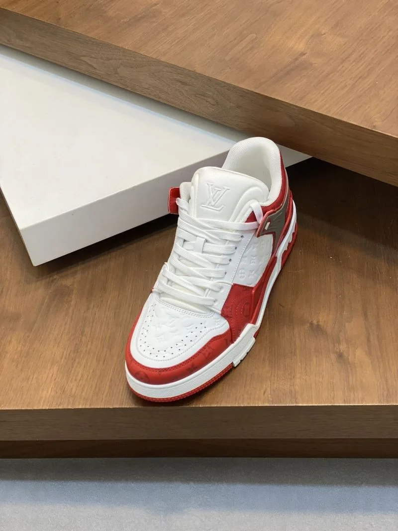 Refined Louis Vuitton Trainer Sneaker 32136