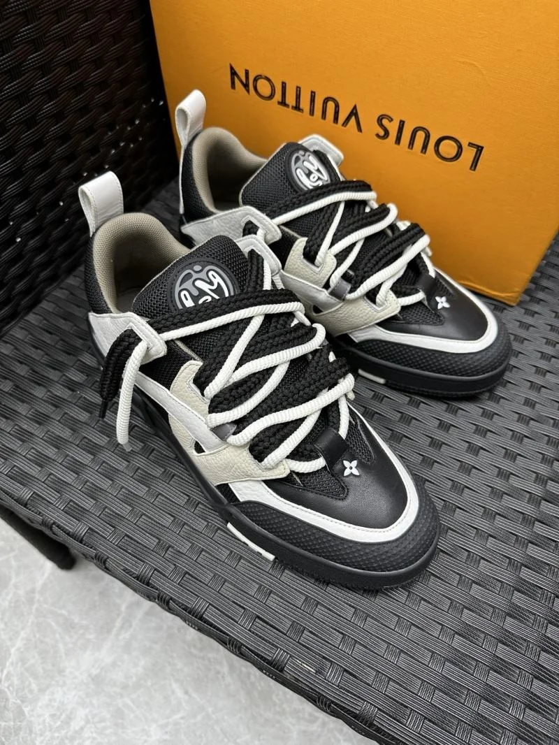 Louis Vuitton Trainer Sneaker Lightweight 32139