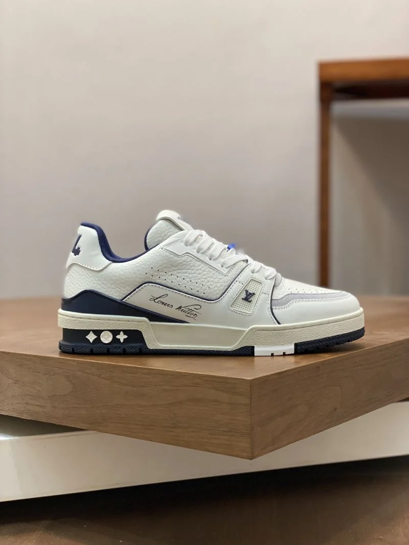 Louis Vuitton Trainer Sneaker ModernLook 32153