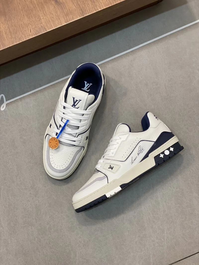 Louis Vuitton Trainer Sneaker ModernLook 32153