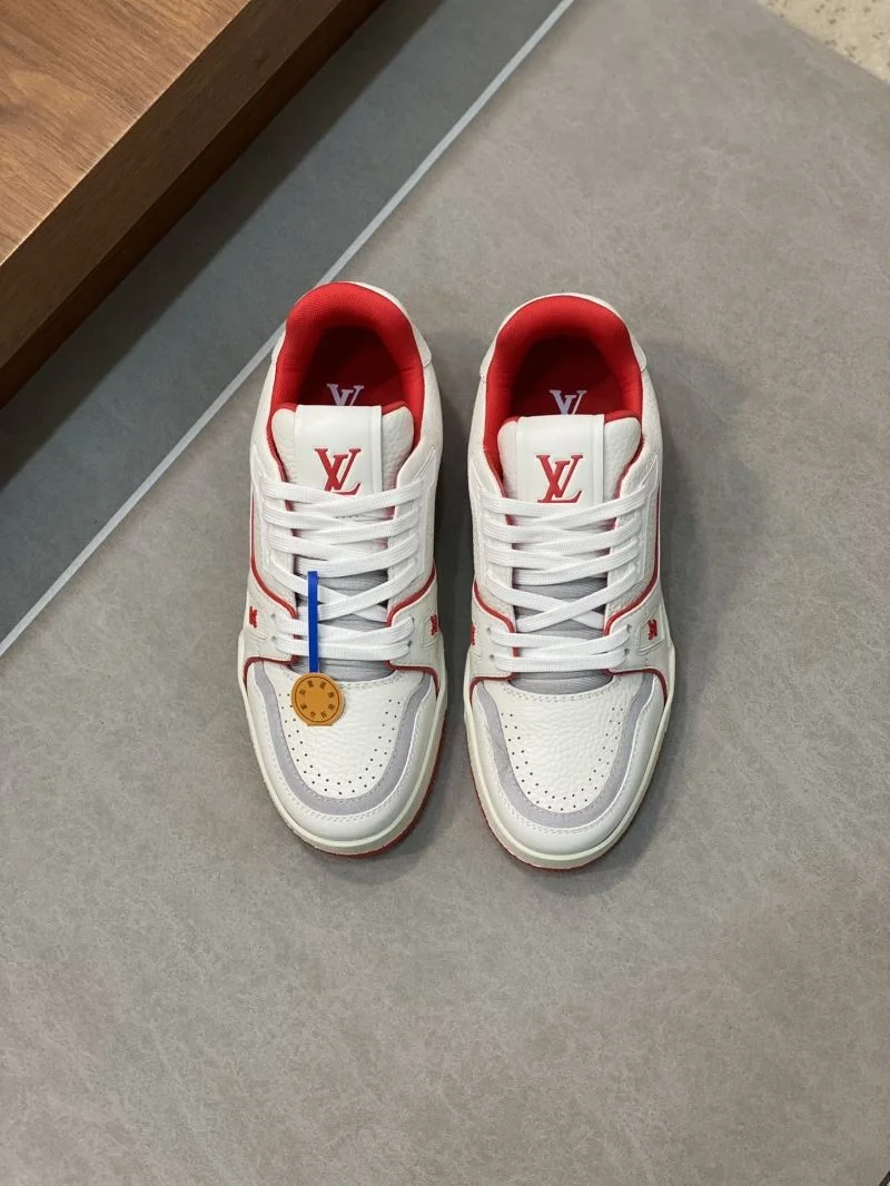 Louis Vuitton Trainer Sneaker MoistureWicking 32158