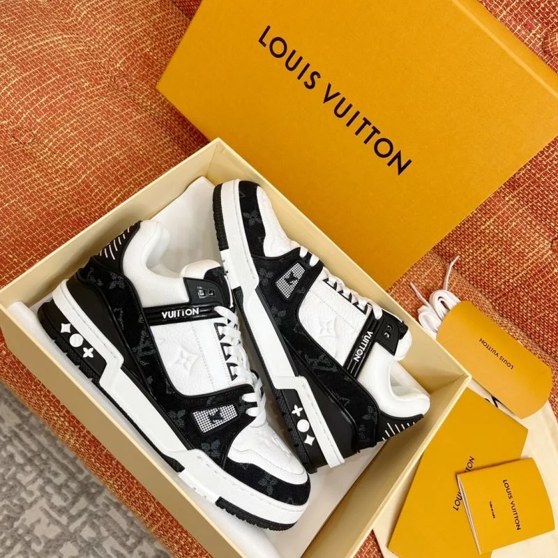 Reliable Louis Vuitton Trainer Sneaker 32144