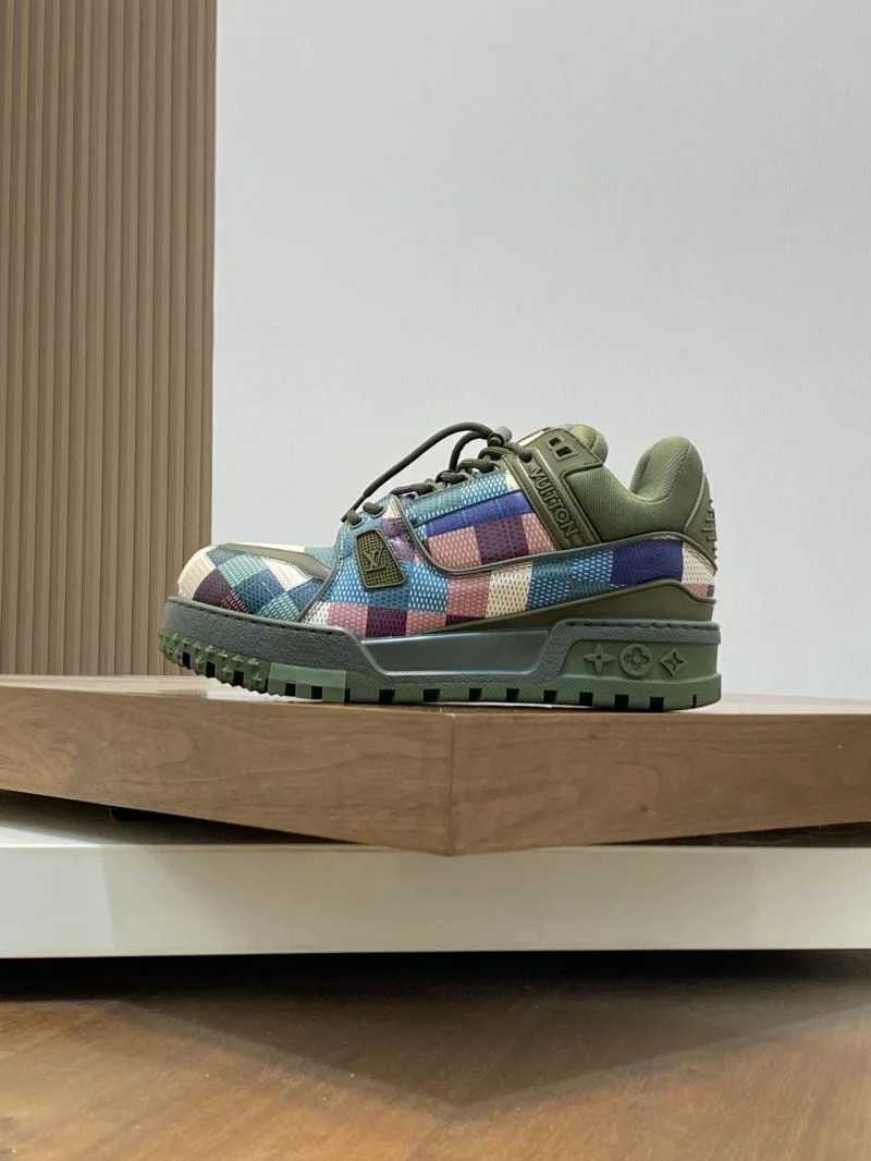 Louis Vuitton Trainer Sneaker WrinkleFree 32133