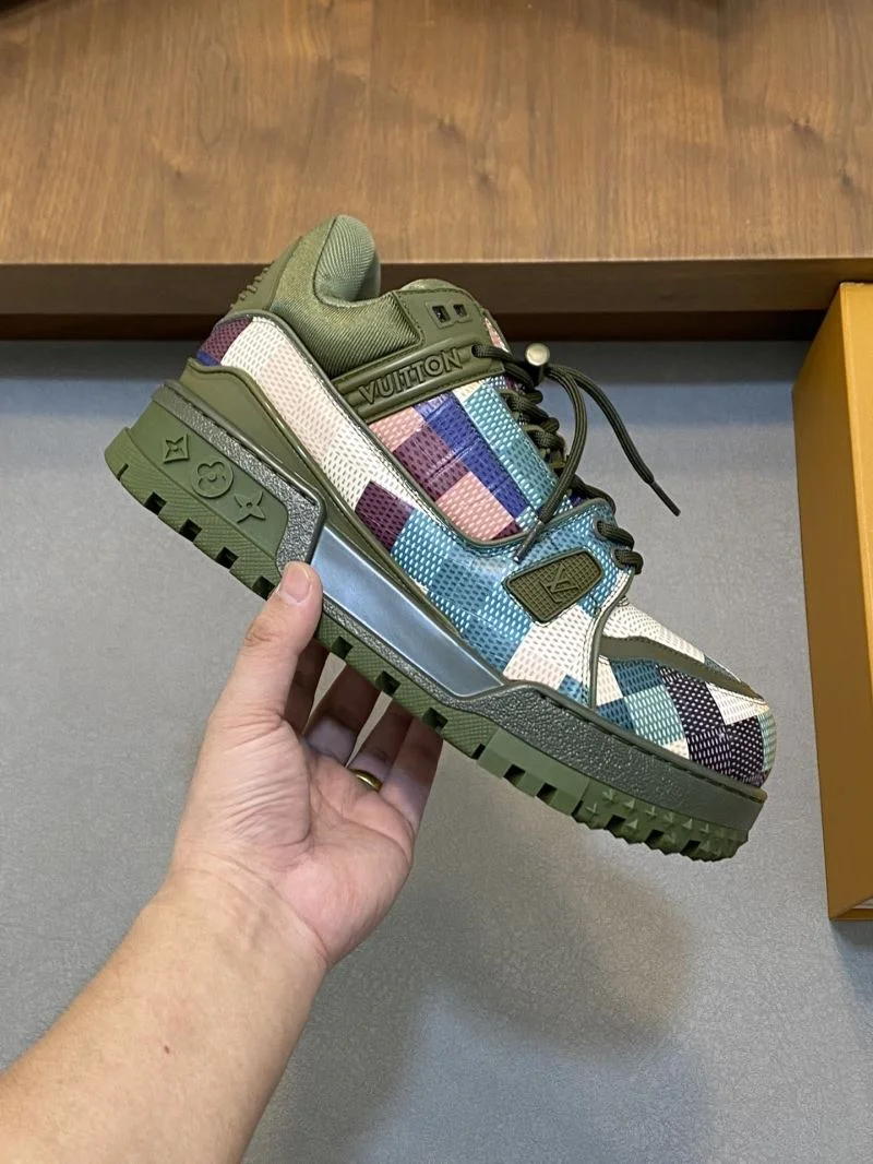 Louis Vuitton Trainer Sneaker WrinkleFree 32133