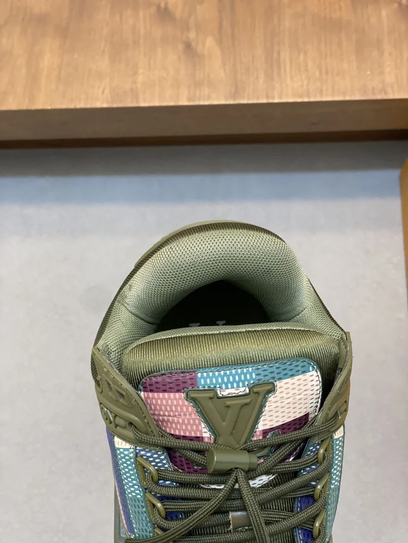 Louis Vuitton Trainer Sneaker WrinkleFree 32133