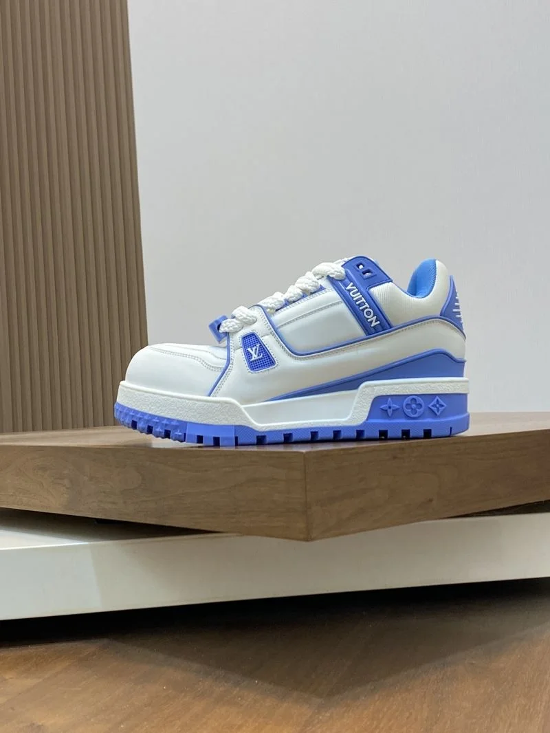 OnTrend Louis Vuitton Trainer Sneaker 32129