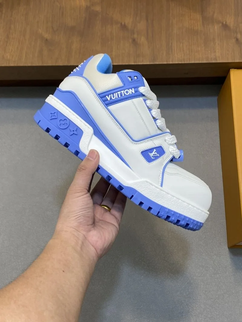 OnTrend Louis Vuitton Trainer Sneaker 32129