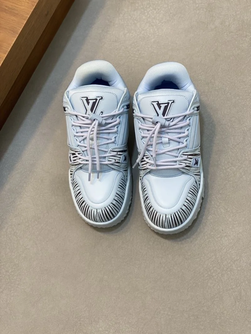 Comfortable Louis Vuitton Trainer Sneaker 32128