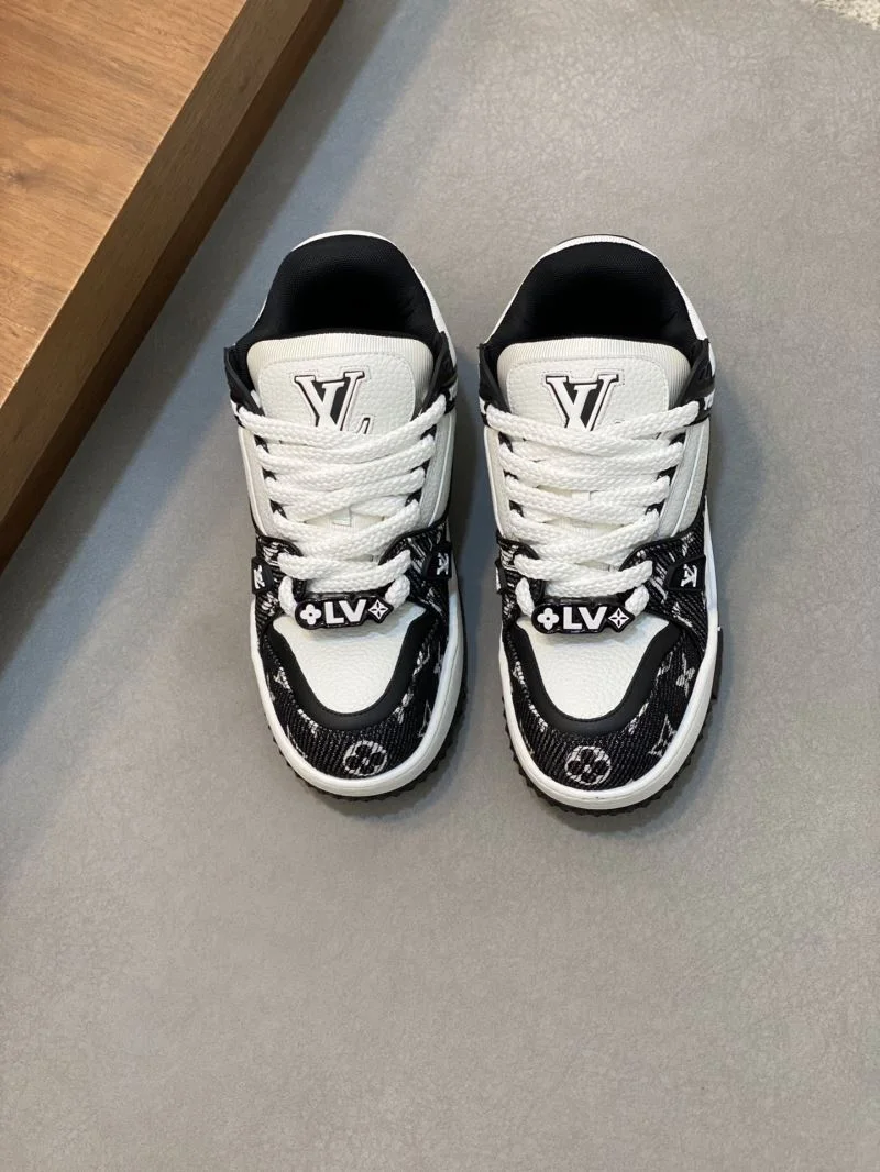 ZipUp Louis Vuitton Trainer Sneaker 32124