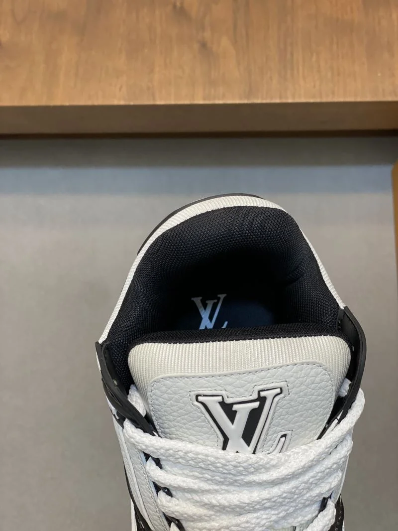 ZipUp Louis Vuitton Trainer Sneaker 32124