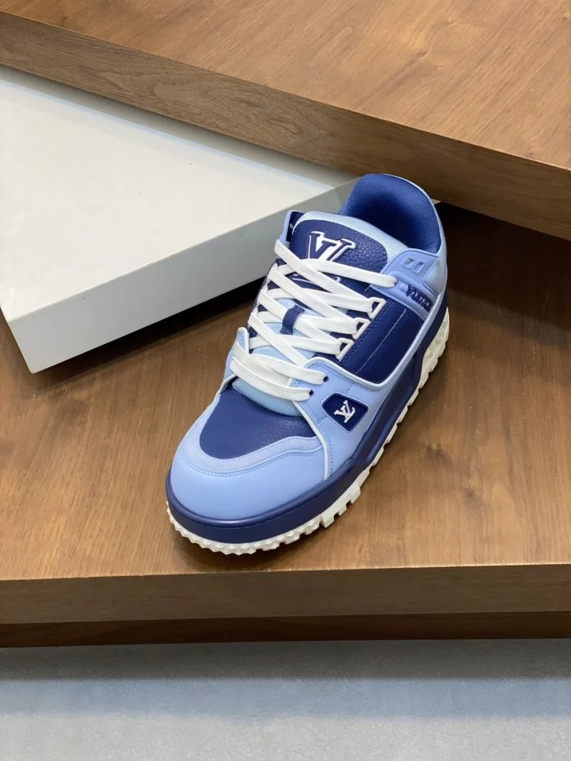Refined Louis Vuitton Trainer Sneaker 32098