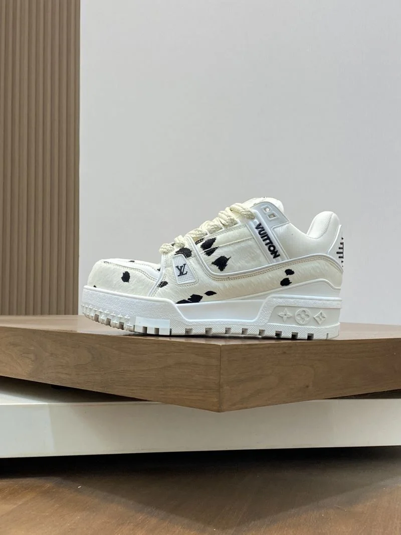 QuickDry Louis Vuitton Trainer Sneaker 32122