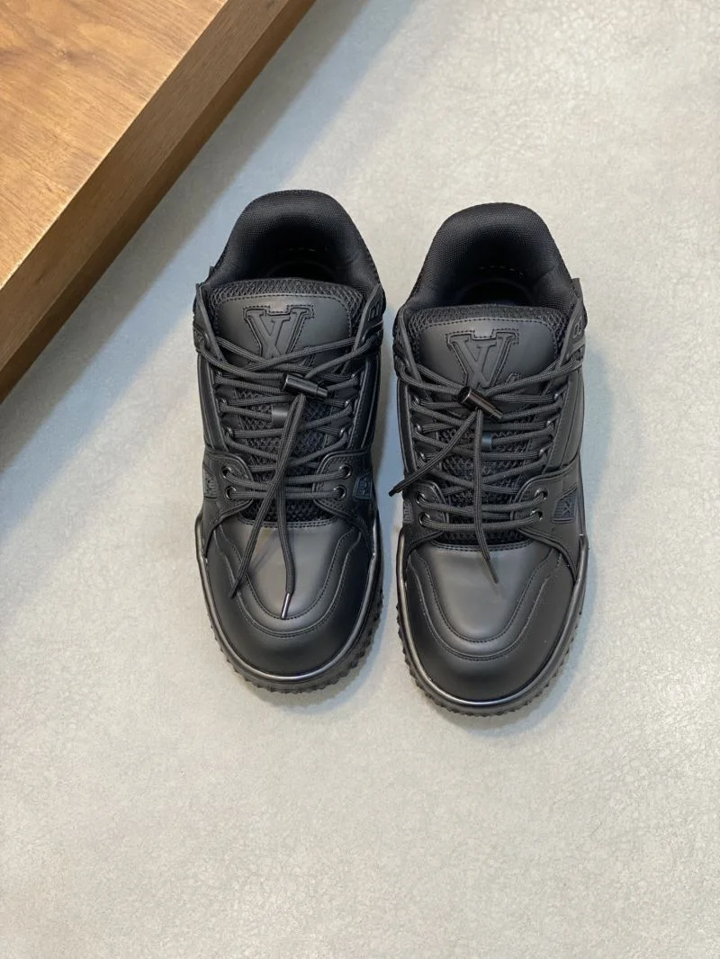 Louis Vuitton Trainer Sneaker ZipUp 32116