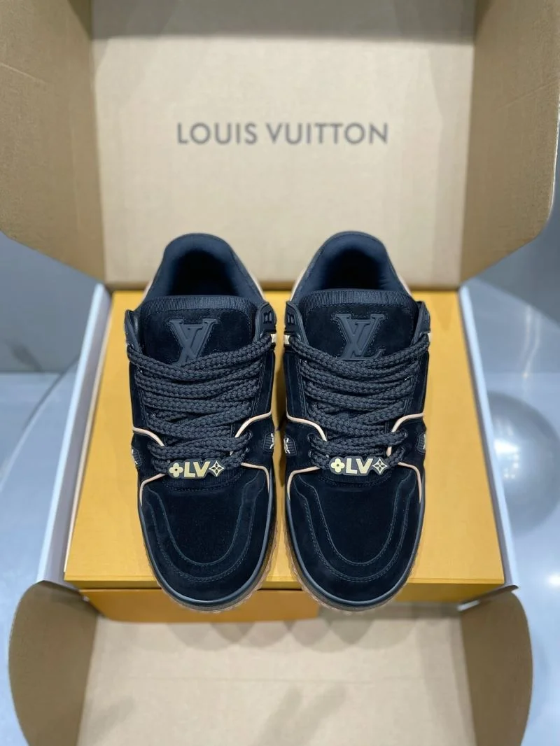 Louis Vuitton Trainer Sneaker Packable 32112